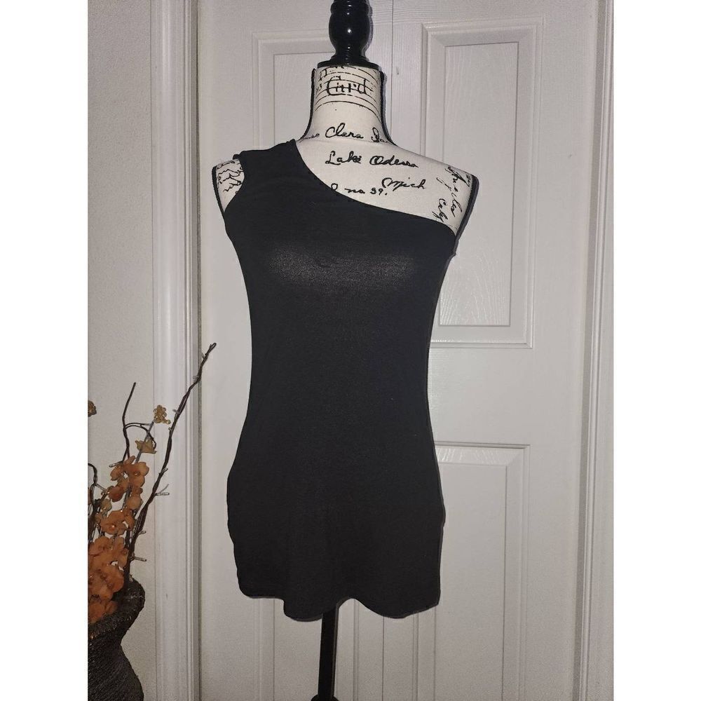 Venus Off Shoulder Top SZ S